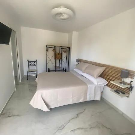 Apartment Apto Sur Con Piscina Y Vistas Al Mar Aguadulce (Almeria)
