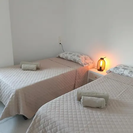Apto Sur Con Piscina Y Vistas Al Mar Apartment *